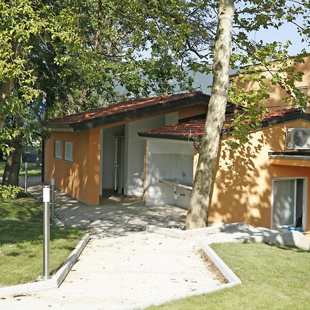 נובה גוריקה Garni Hotel Siesta מראה חיצוני תמונה